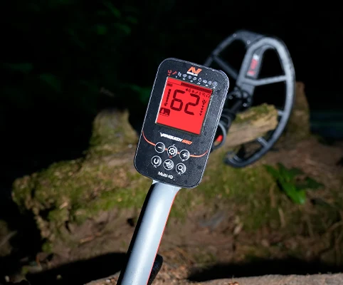 Aksaray Minelab Vanquish 340 - Aydınlatmalı kullanım
