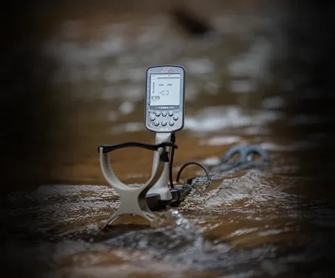 Aksaray Minelab X-Terra Elite - Su geçirmez gövde